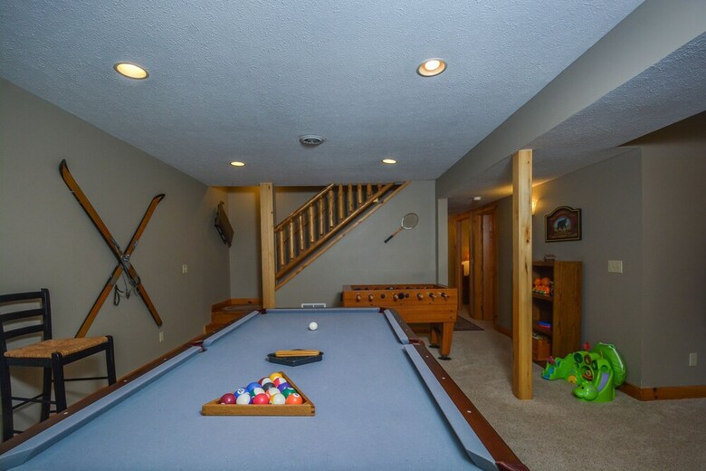 Lucky Bear Lodge 5 Bedroom House