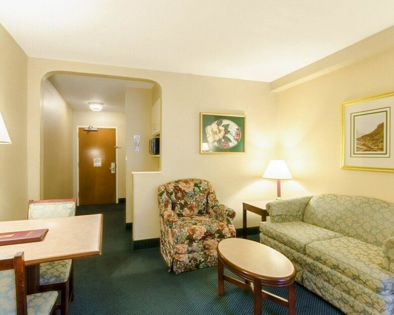 Hotel Comfort Inn
