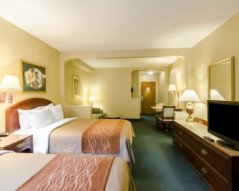Hotel Comfort Inn