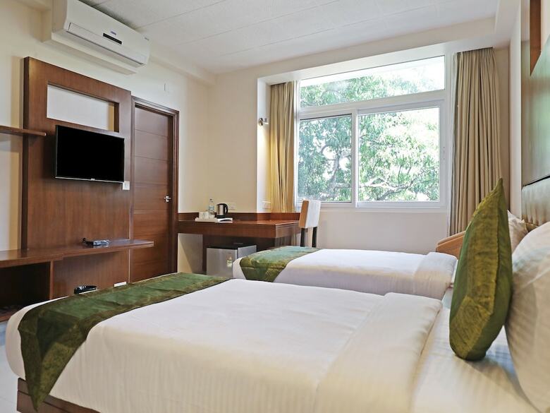 Hotel Treebo Trend Akshaya Bull Temple
