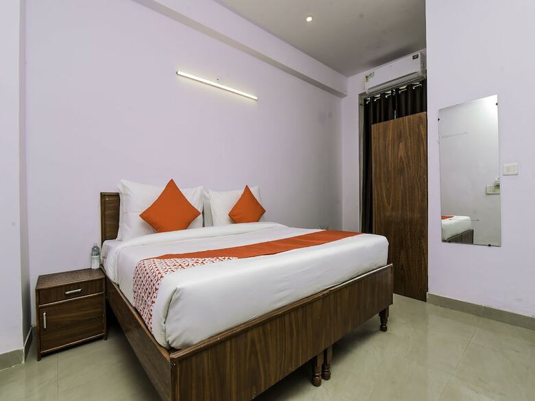 Hotel Oyo 20031 Flagship Jaypee Hospital