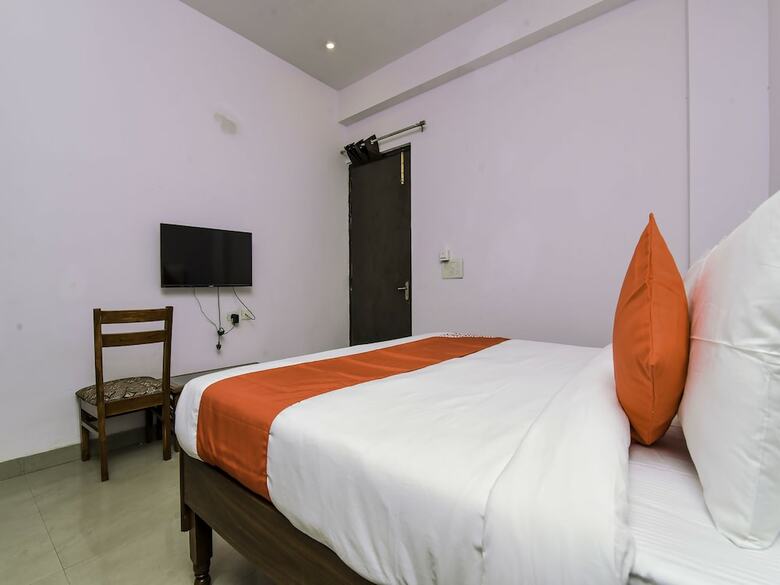 Hotel Oyo 20031 Flagship Jaypee Hospital
