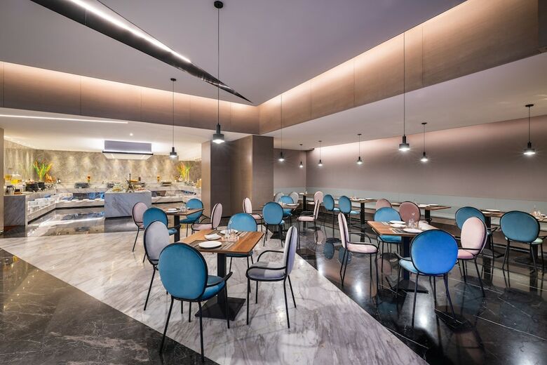 Hotel Mercure Chengdu Exhibition Center