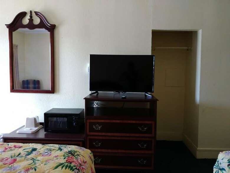 Ross Motel