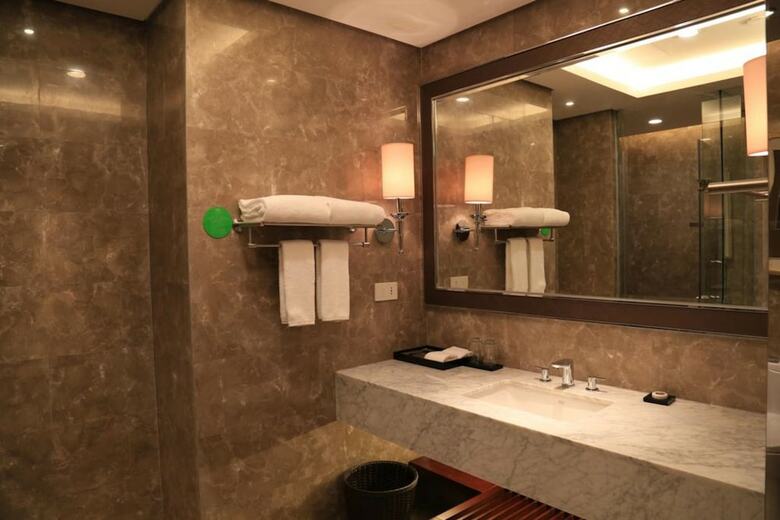Guangzhou Changfeng Gloria Plaza Hotel