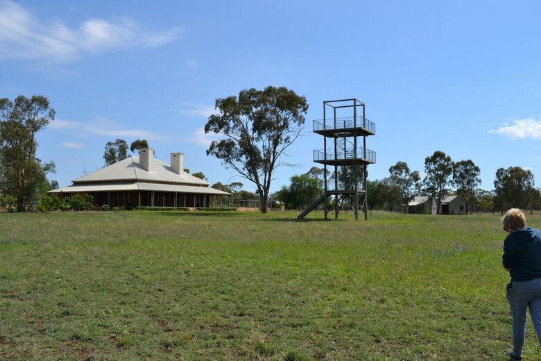 Cabana Yarrabandai Creek Homestead