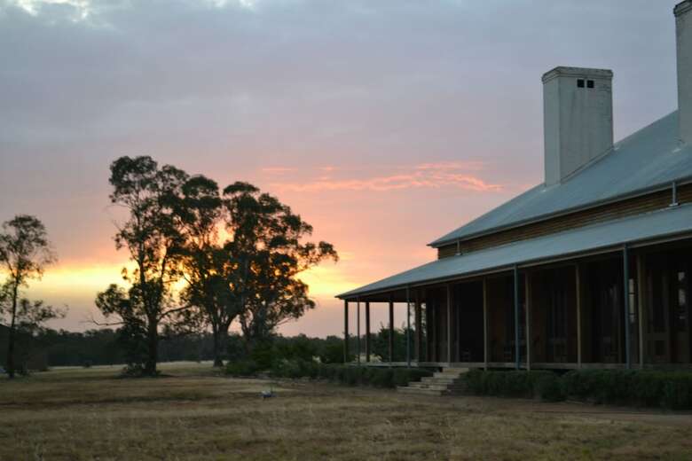 Cabana Yarrabandai Creek Homestead