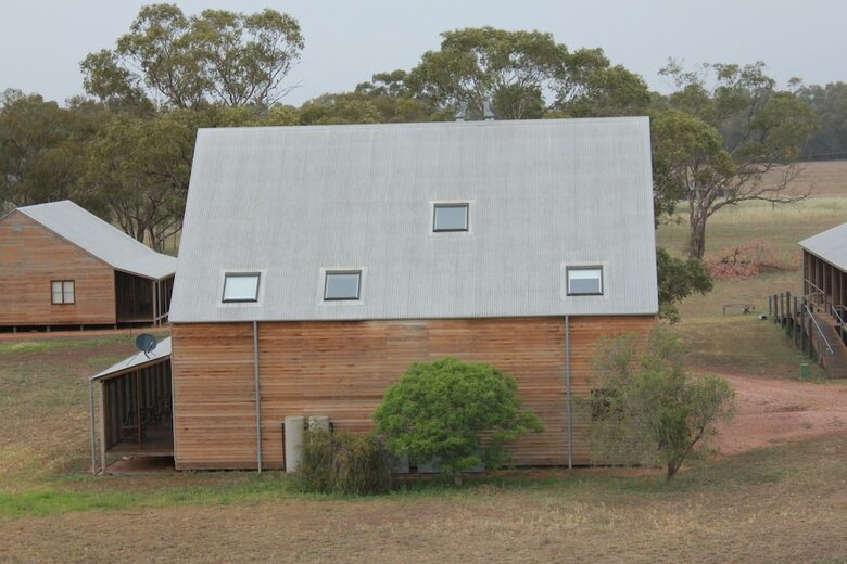 Cabana Yarrabandai Creek Homestead