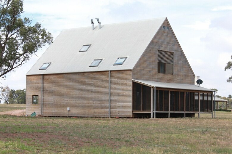 Cabana Yarrabandai Creek Homestead