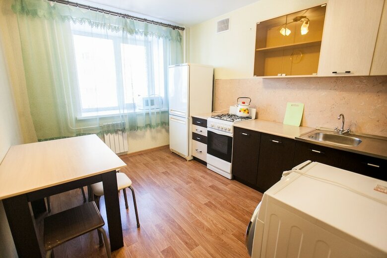 Apartment On Zaprudny Proezd 4v-4 Floor