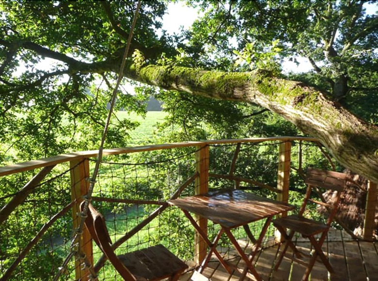 Cabanes Au Manoir de L'alleu