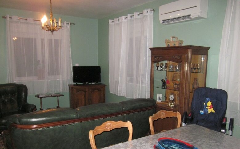 Hotel Chambres Dans Maison de Vacances Avec Spa Ext�rieur