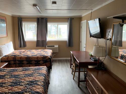 Village Inn Motel - Sudbury