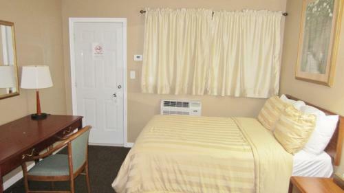 Village Inn Motel - Sudbury