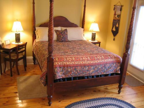Bed & Breakfast Louisbourg Heritage House