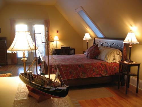 Bed & Breakfast Louisbourg Heritage House