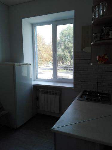 Apartment On Kryvorizhstal Street 35
