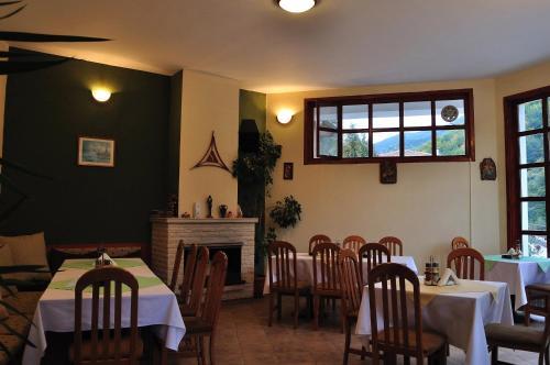 Fisherman's Hut Hotel