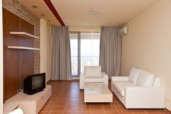 Apartments In Green Life Beach Resort