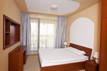 Apartments In Green Life Beach Resort
