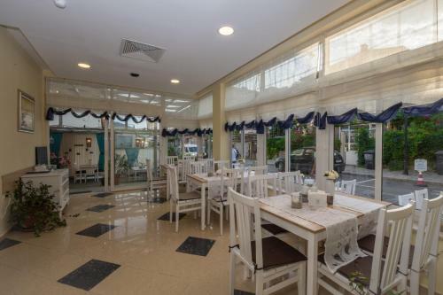 Hotel Briz