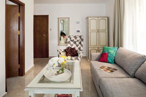Relax Hotel