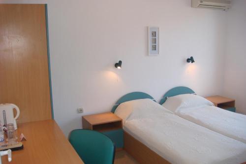 Kavaler Hotel