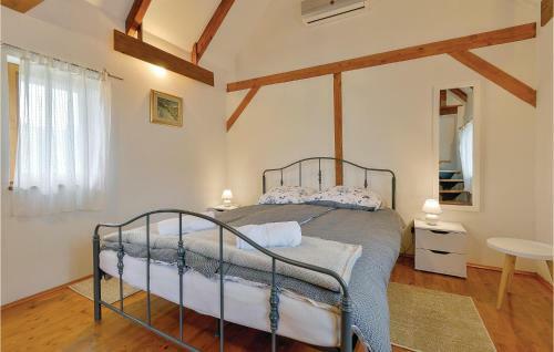 Four-bedroom Holiday Home In Beretinec