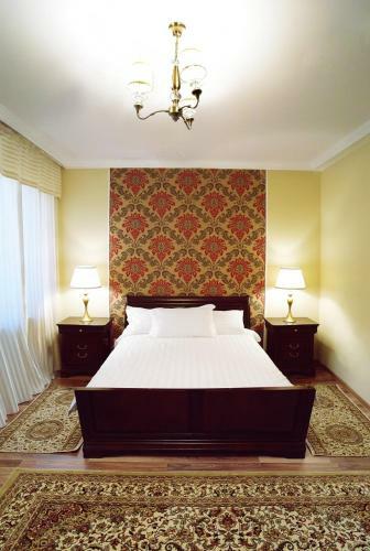 Tumar Hotel