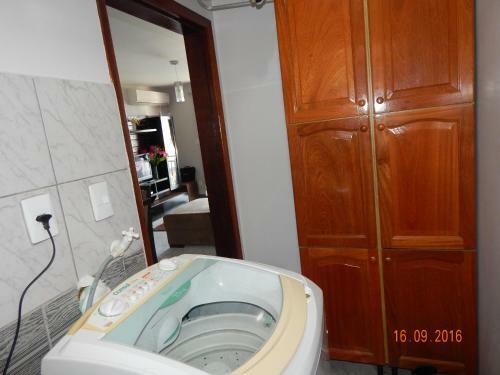 Apartamento 3 Andar, Frente Para O Mar