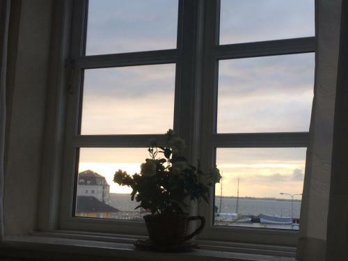 Hostal Guesthouse Rudk�bing