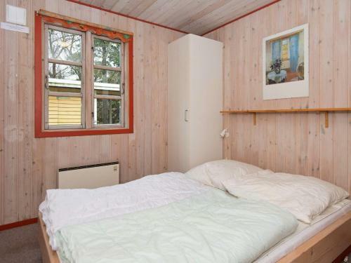 Four-bedroom Holiday Home In Oksb�l 6