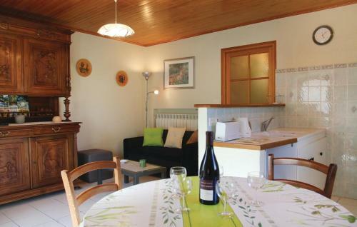Three-bedroom Holiday Home In Alboussiere