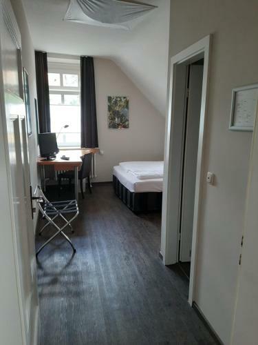 Hotel Sleep & Go! Self-service Rooms