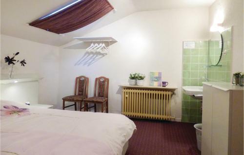 Eighteen-bedroom Holiday Home In Oberstadfeld