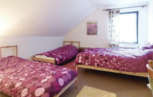 Eighteen-bedroom Holiday Home In Oberstadfeld