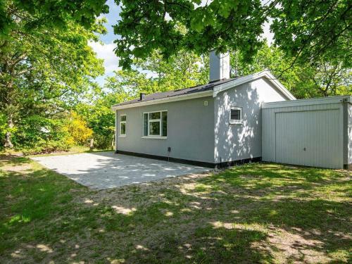 Two-bedroom Holiday Home In Glesborg 18
