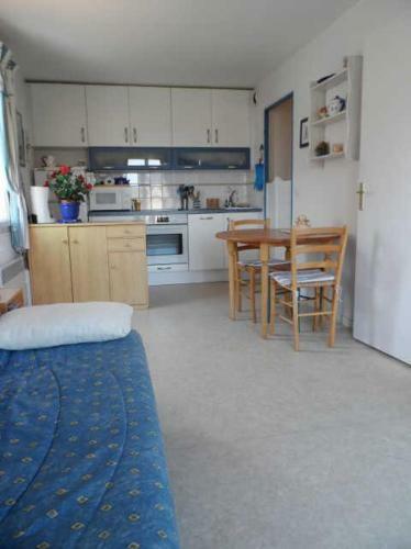 Apartamento Dives Sur Mer - 2 Pi�ces - Vue D�gag�e