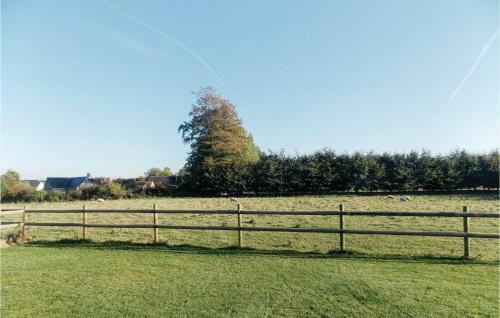 Three-bedroom Holiday Home In Hattenville