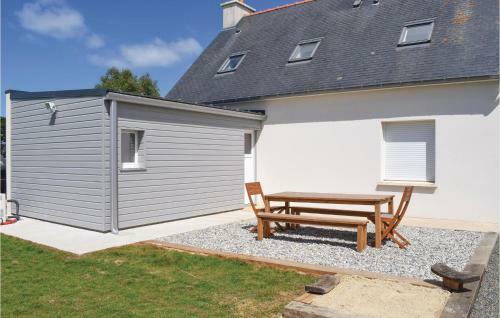Four-bedroom Holiday Home In Plouezec