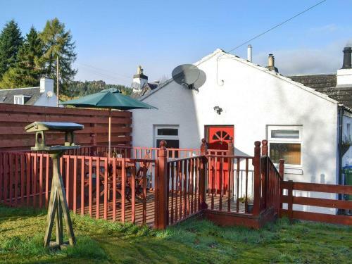 Riverside Cottage