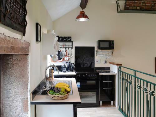 Grooms Cottage