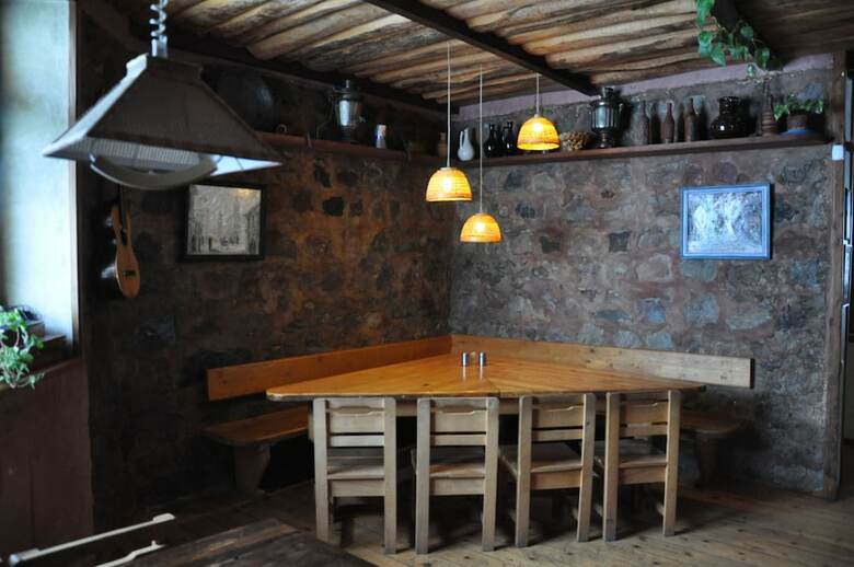 Hostal Gudauri House Of The Sun
