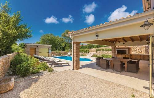 Four-bedroom Holiday Home In Garica