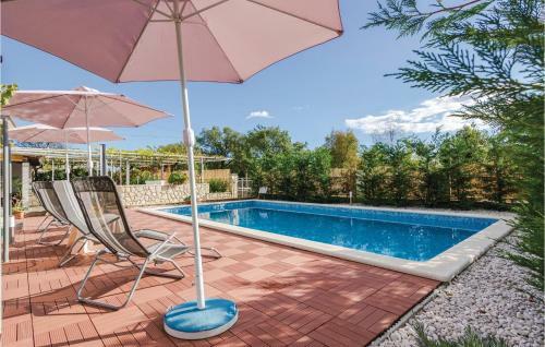 Five-bedroom Holiday Home In Nedescina