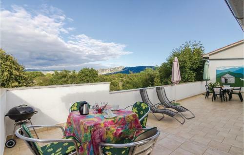 Five-bedroom Holiday Home In Nedescina