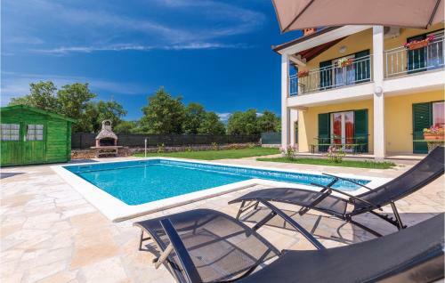 Two-bedroom Holiday Home In Nedescina