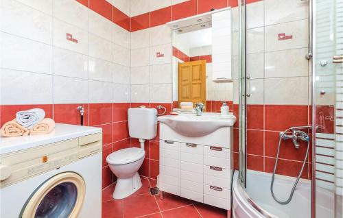 Three-bedroom Holiday Home In Severin Na Kupi