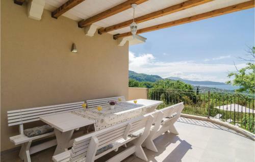 Three-bedroom Holiday Home In Igalo