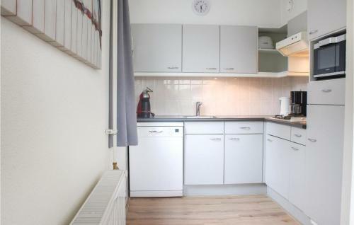 Three-bedroom Holiday Home In Vlagtwedde